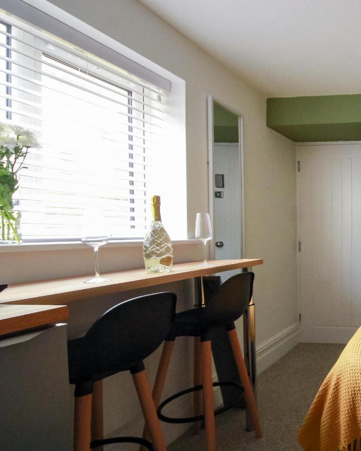 Bay City Studio Apartments By Staying-Away Cardiff Ngoại thất bức ảnh